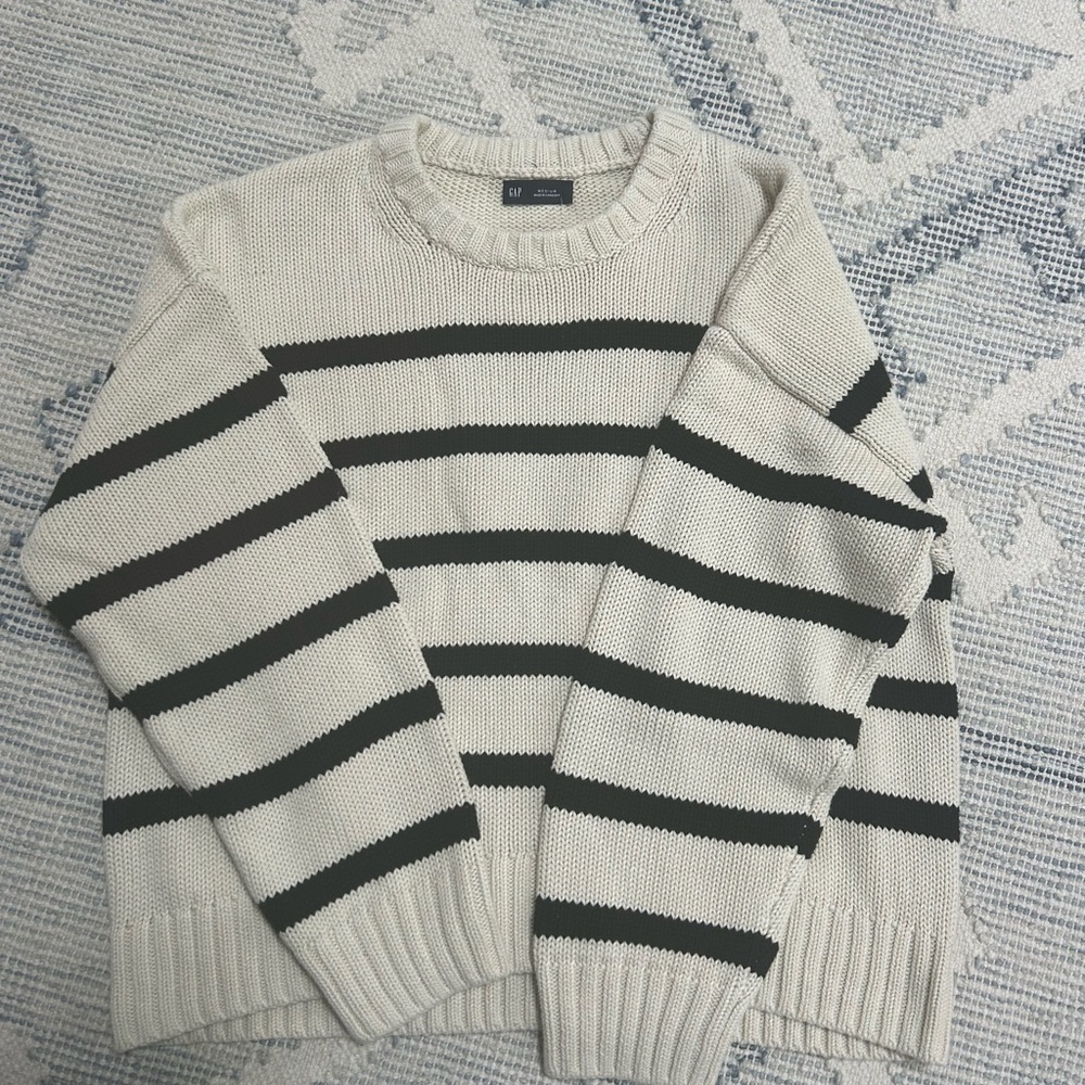 GAP Striped Cream and Black Crew Neck Sweater